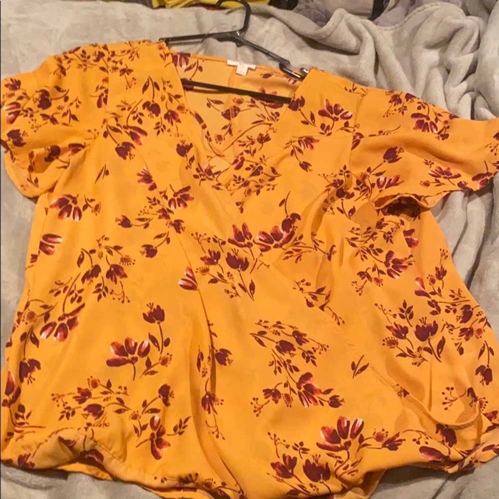 Charming Charlie blouse